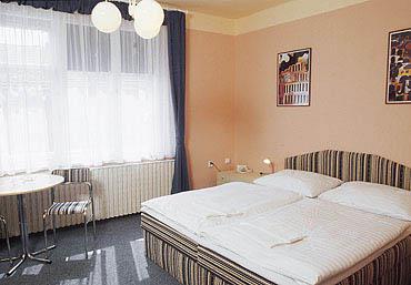 Hotel Stirka Prague Extérieur photo